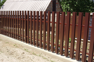 Заборы из евроштакетника под ключ в Нижнем Новгороде